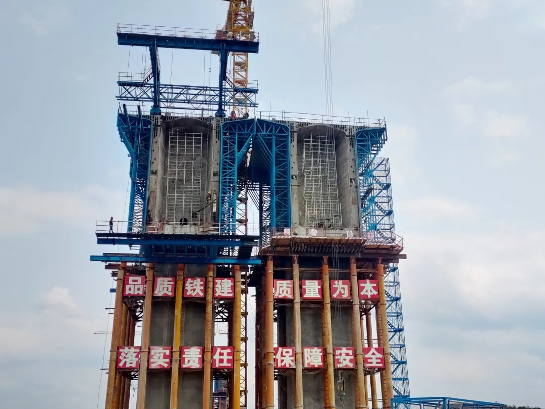 640.webp.jpg 640.webp.jpg